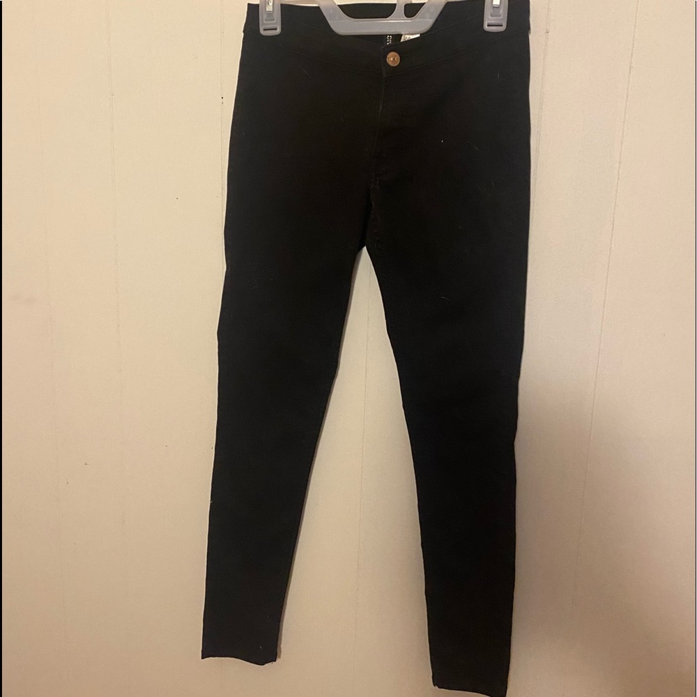 Black H&M jeans